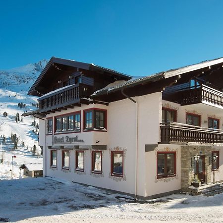 Hotel Garni Haus Tyrol Obertauern Exteriör bild
