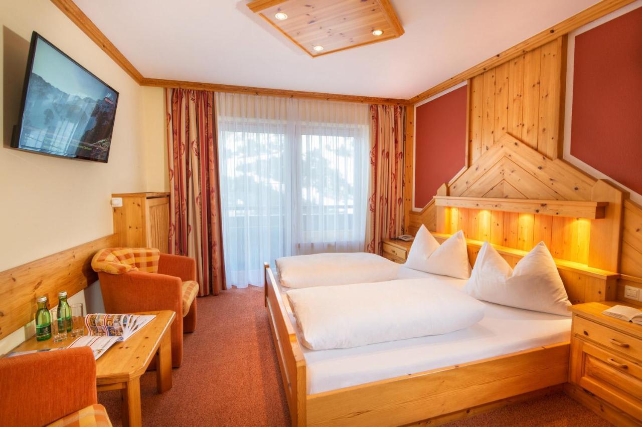 Hotel Garni Haus Tyrol Obertauern Exteriör bild